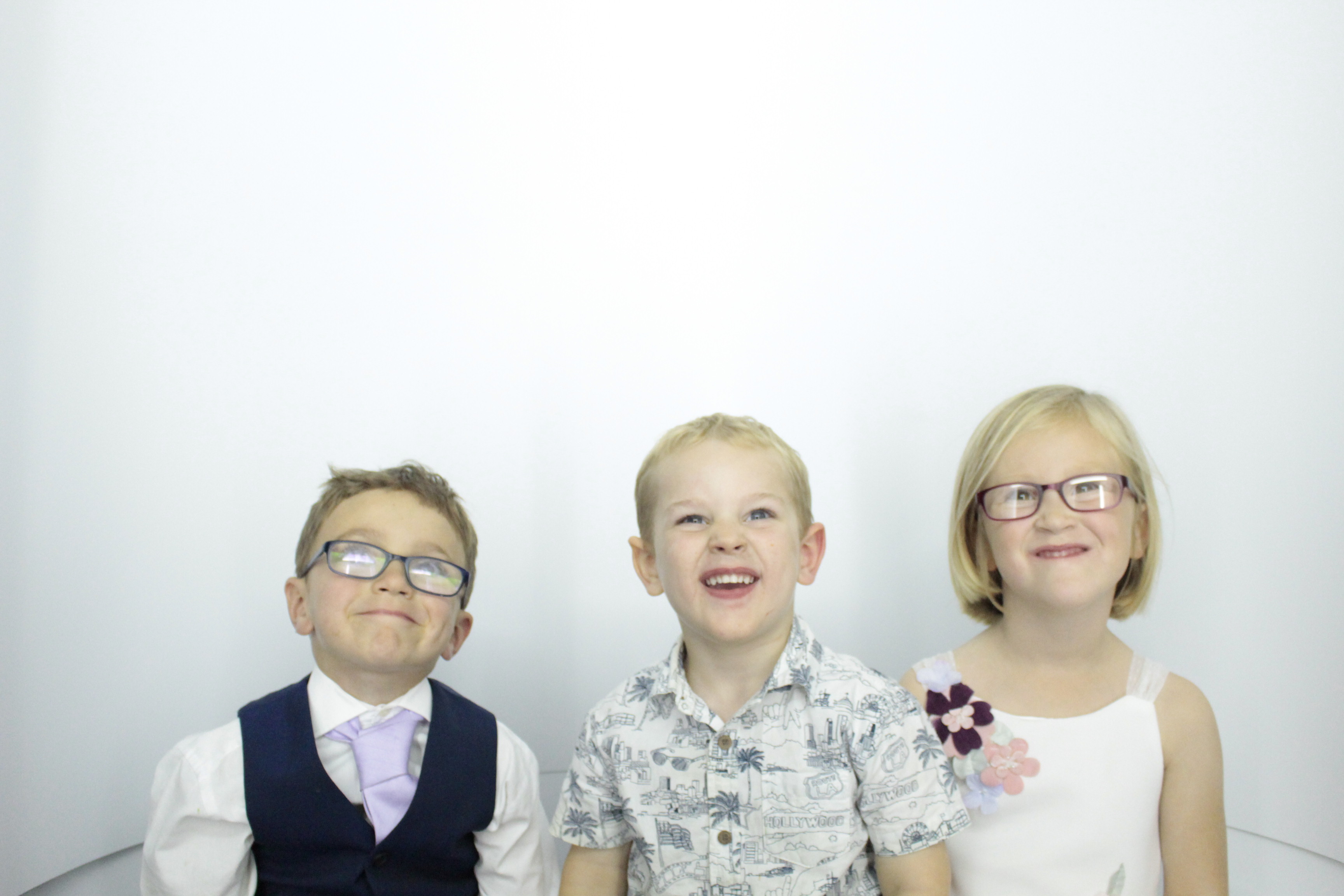 Louise & Dan's Big Day | View more photos from the event at gallery.myphotoboothexperience.co.uk/u/MyPhotoBoothExperienceLtd/Louise-Dans-Big-Day